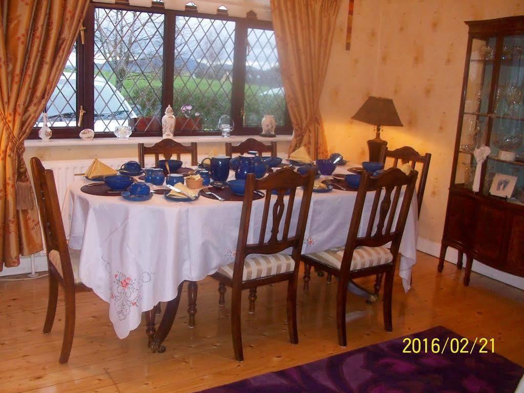 Krakow B&B ดันดอล์ก ภายนอก รูปภาพ